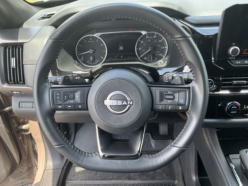 Used 2023 Nissan Pathfinder Rock Creek AWD/4WD image 18