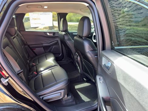 New 2026 Ford Escape Platinum image 22