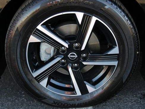 Certified 2025 Nissan Sentra SV w/ All-Weather Package image 34