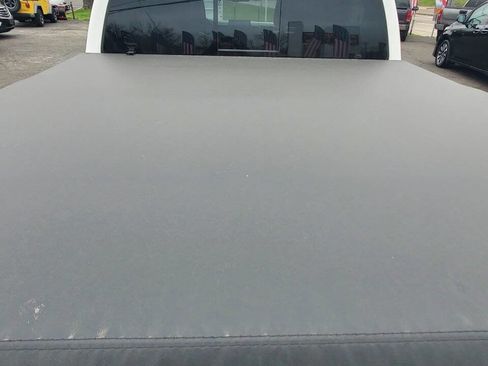 Used 2018 Toyota Tacoma SR5 image 6