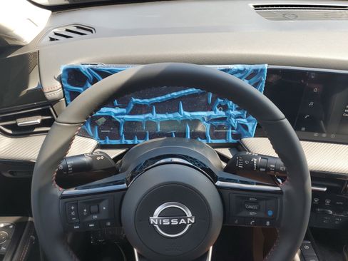 New 2026 Nissan Kicks SR FWD image 12