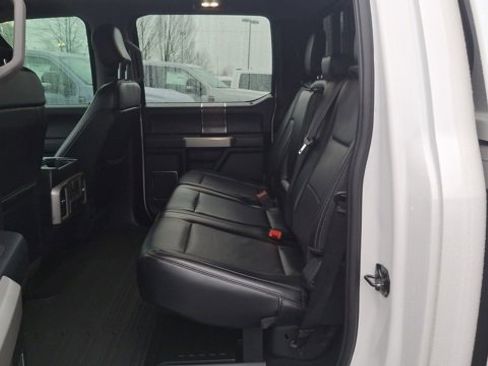 Used 2019 Ford F250 Lariat w/ Chrome Package image 13