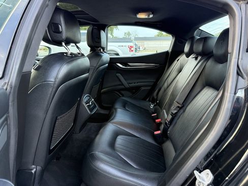 Used 2018 Maserati Ghibli image 12