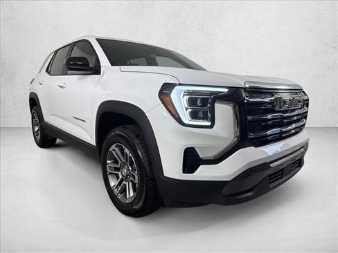 Used 2026 GMC Terrain Elevation FWD image 1
