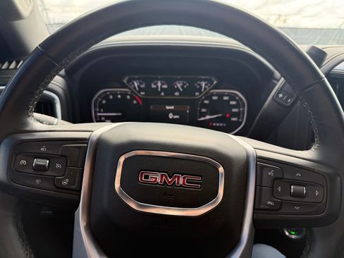 Used 2023 GMC Sierra 2500 SLE w/ SLE Value Package; AWD/4WD image 9