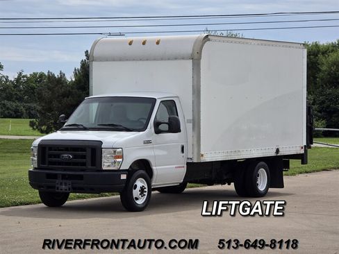 Used 2019 Ford E-350 and Econoline 350 Super Duty w/ Power Windows & Locks Group RWD image 1