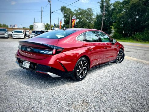Used 2025 Hyundai Sonata SEL FWD image 4