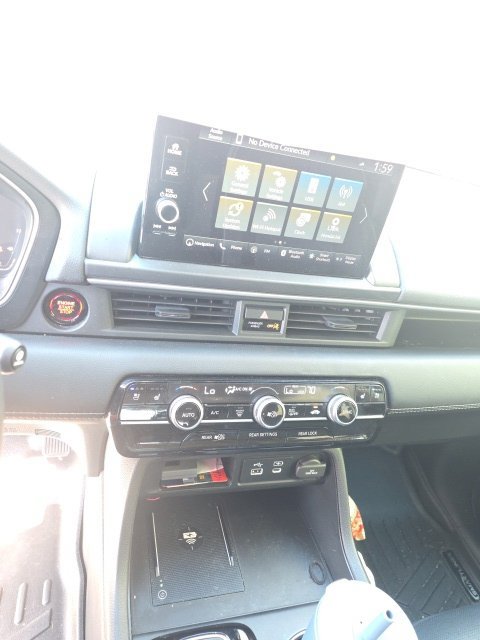 Used 2024 Honda Pilot Elite image 5