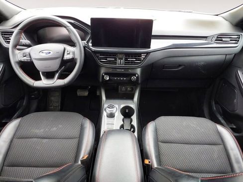 Certified 2025 Ford Escape ST-Line w/ Tech Pack #1 AWD/4WD image 10