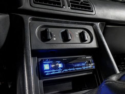 Used 1993 Ford Mustang GT image 16