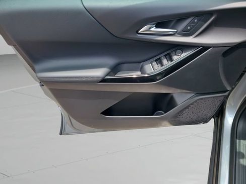 New 2027 Chevrolet Equinox LT FWD image 17