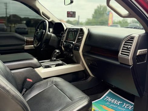 Used 2015 Ford F150 Lariat RWD image 15