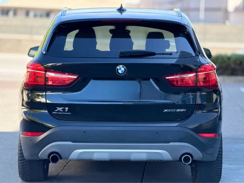 Used 2018 BMW X1 xDrive28i w/ Convenience Package image 3