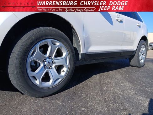 Used 2014 Ford Edge SEL image 27