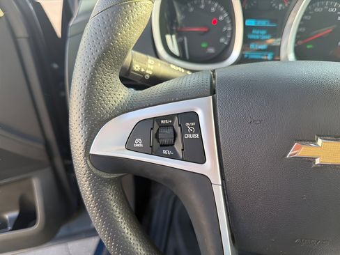 Used 2016 Chevrolet Equinox LT image 14