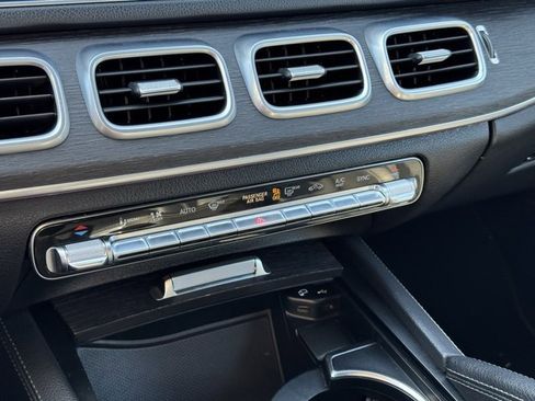 Used 2022 Mercedes-Benz GLE 350 4MATIC image 34