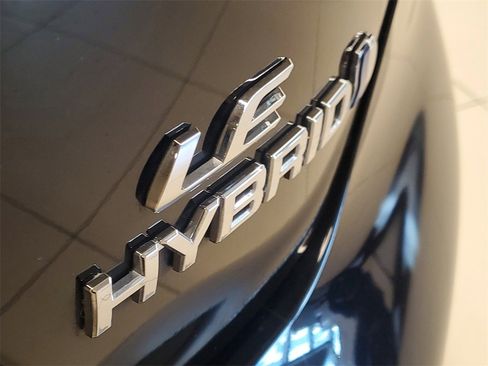 Certified 2023 Toyota Corolla LE image 9