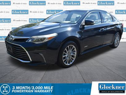 Used 2016 Toyota Avalon Limited w/ Toyota Safety Sense Package