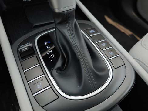 Used 2026 Hyundai Kona SEL Sport FWD image 41