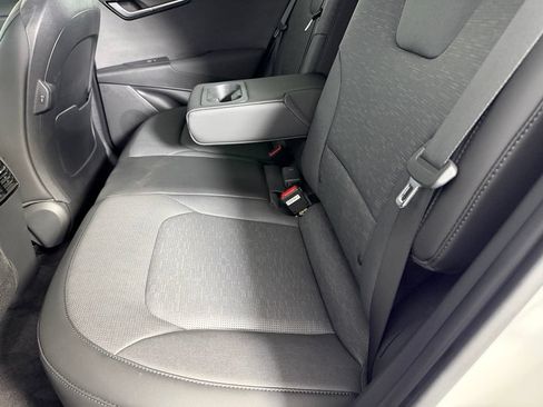 Used 2023 Kia Niro Wave FWD image 18