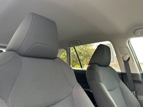 Used 2024 Toyota RAV4 LE AWD/4WD image 20