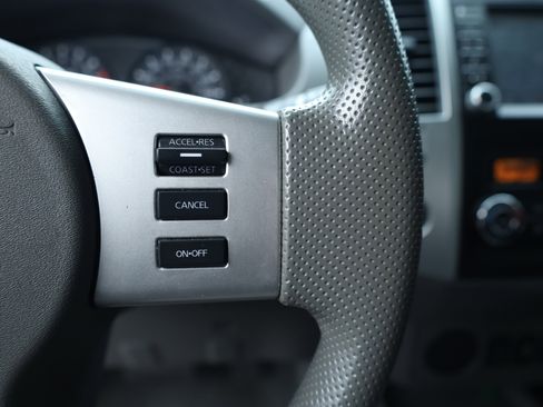 Used 2020 Nissan Frontier SV image 23