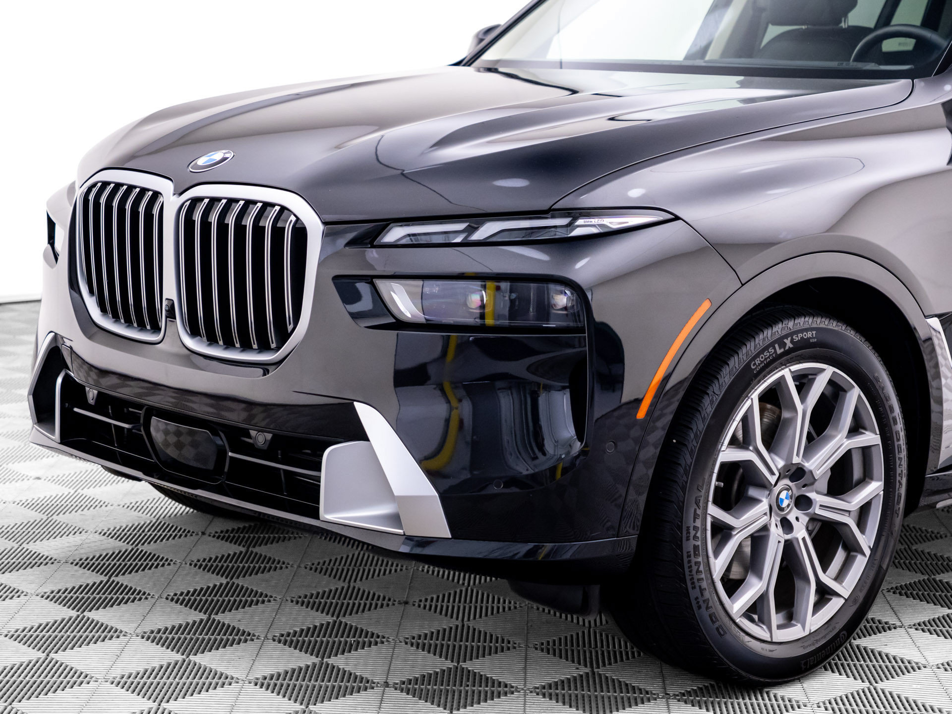 Certified 2026 BMW X7 xDrive40i AWD/4WD image 39