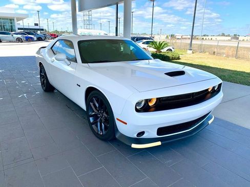 Used 2023 Dodge Challenger R/T w/ Blacktop Package image 3