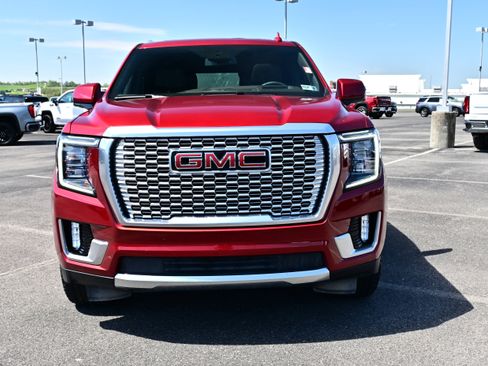 Used 2024 GMC Yukon Denali w/ Max Trailering Package AWD/4WD image 3