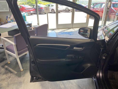 Used 2019 Honda Fit LX image 12