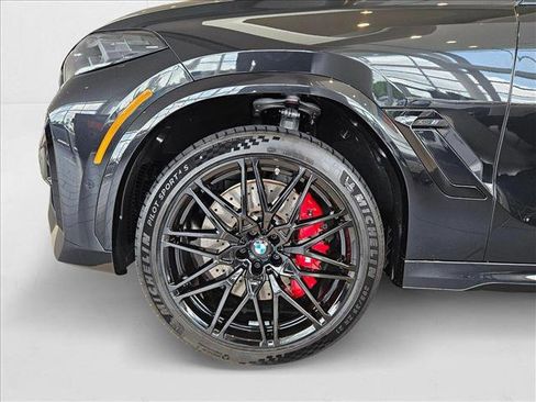 Used 2026 BMW X6 M Competition w/ Executive Package image 5