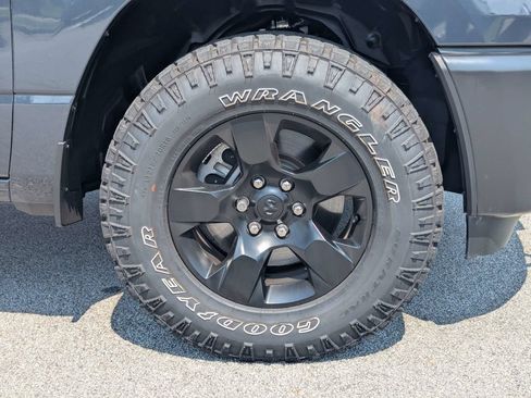 Used 2026 RAM 1500 Warlock AWD/4WD image 10