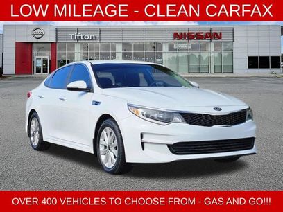 Used 2018 Kia Optima LX w/ 17" Alloy Wheels Package