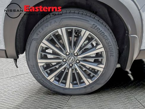 New 2026 Nissan Pathfinder Platinum AWD/4WD image 9