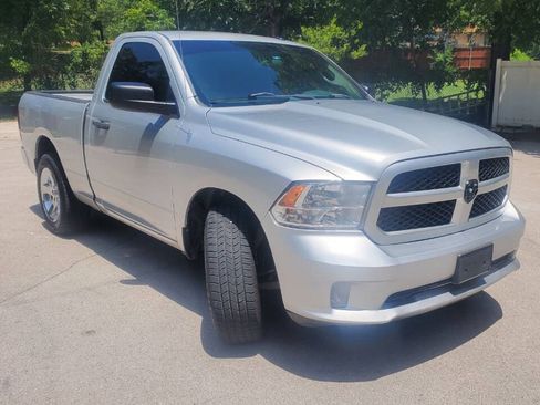 Used 2013 RAM 1500 Express RWD image 8