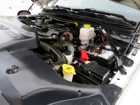 Used 2019 RAM 5500 Tradesman w/ Ambulance Prep Group image 34