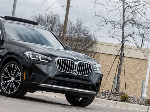 Certified 2024 BMW X3 sDrive30i w/ Premium Package image 5