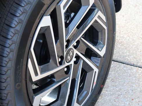 New 2026 Hyundai Tucson Limited image 41