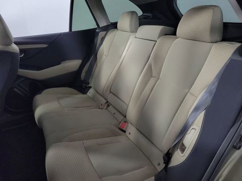 Used 2022 Subaru Outback Premium image 18