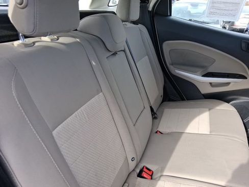 Used 2020 Ford EcoSport S image 9