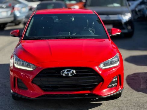 Used 2019 Hyundai Veloster 2.0 image 4