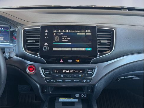 Used 2021 Honda Pilot Special Edition image 11