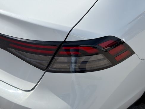 Used 2023 Honda Accord EX image 26