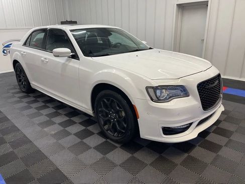 Used 2023 Chrysler 300 Touring L w/ Popular Equipment Group image 2