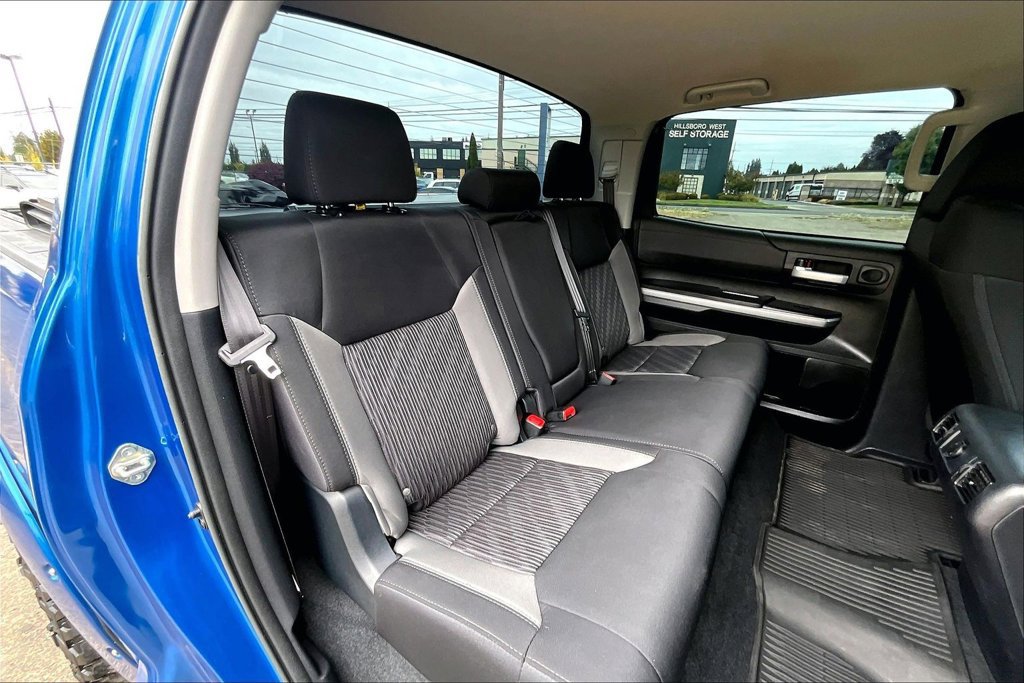 Used 2017 Toyota Tundra SR5 w/ SR5 Upgrade Package AWD/4WD image 20
