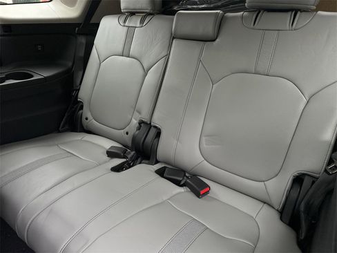 New 2025 Honda Pilot Touring image 17