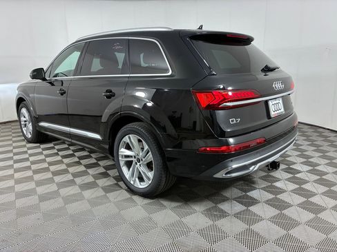 Used 2023 Audi Q7 3.0T Premium w/ Convenience Package AWD/4WD image 3