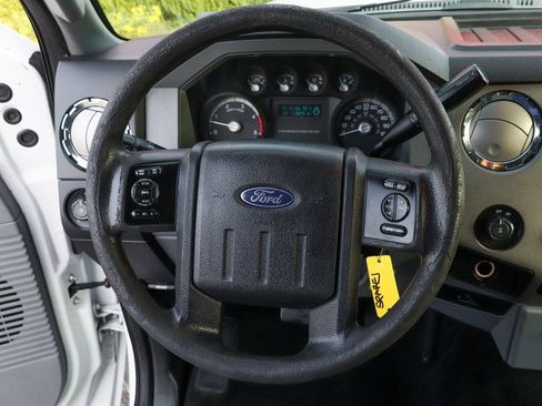 Used 2012 Ford F250 XLT w/ XLT Value Pkg image 24