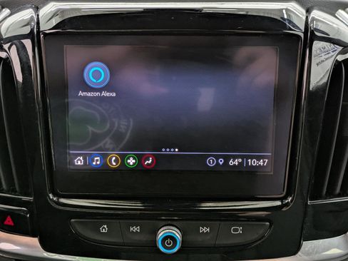 Used 2023 Chevrolet Traverse LT image 36