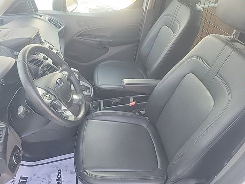 Used 2022 Ford Transit Connect XL image 17